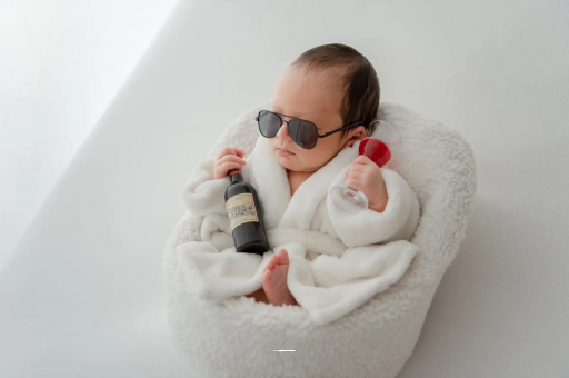 汉中宝宝额头高聪明有福气